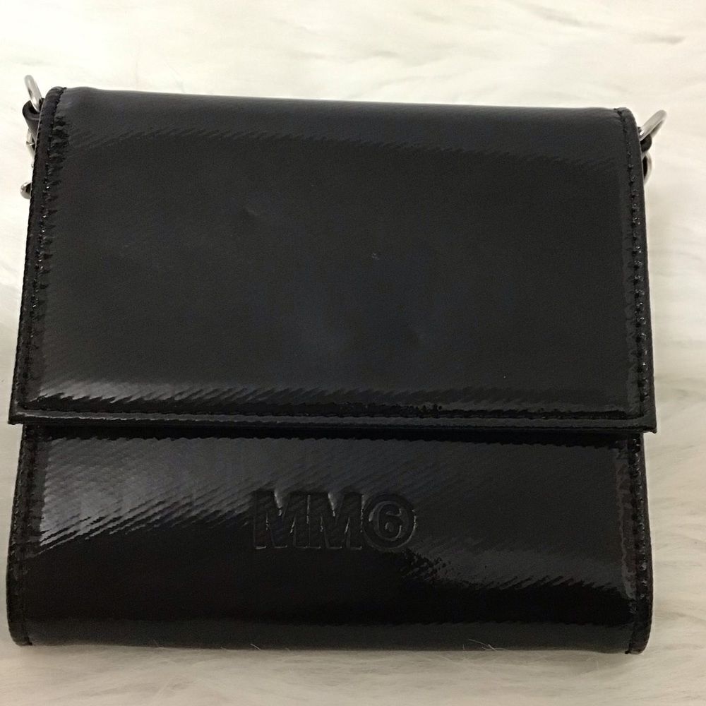 MM6 Maison Margiela Logo Black Folding Small Wallet On A Chain - Picture 2 of 16